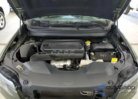 2019 Jeep Cherokee Latitude Plus z USA, uszkodzony, nr VIN 1C4PJMLB7KD413271